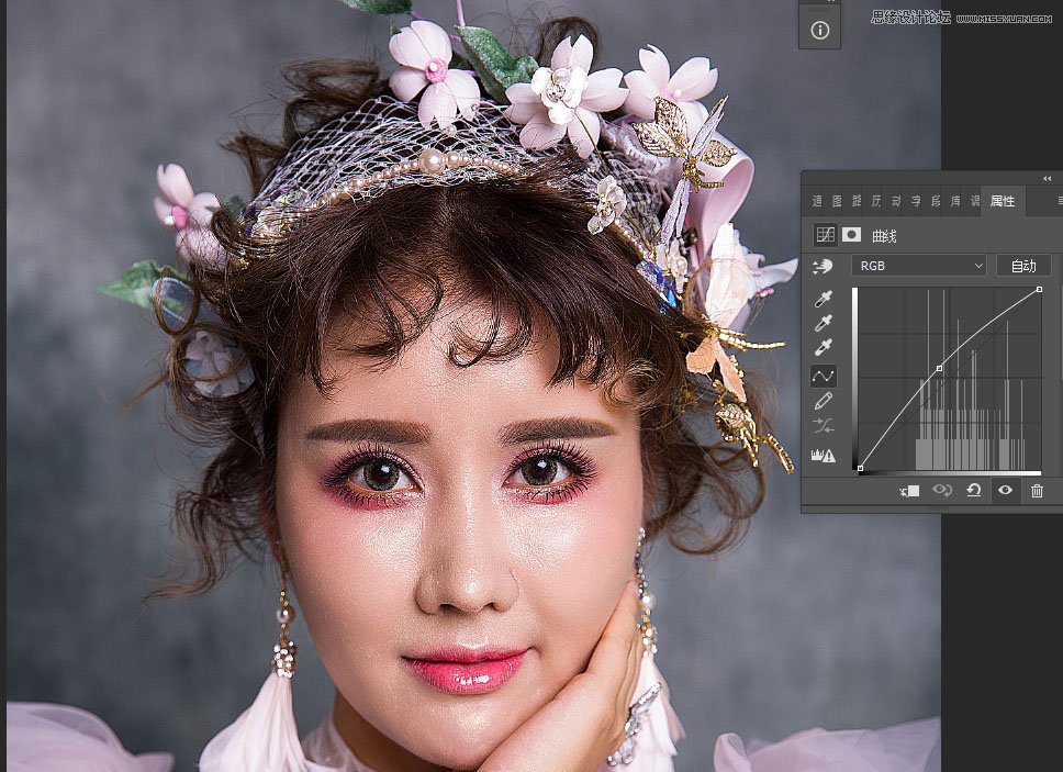 PhotoshopoŮƬھ޺͝ɫ